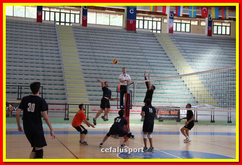 150614 volley 094_tn.jpg